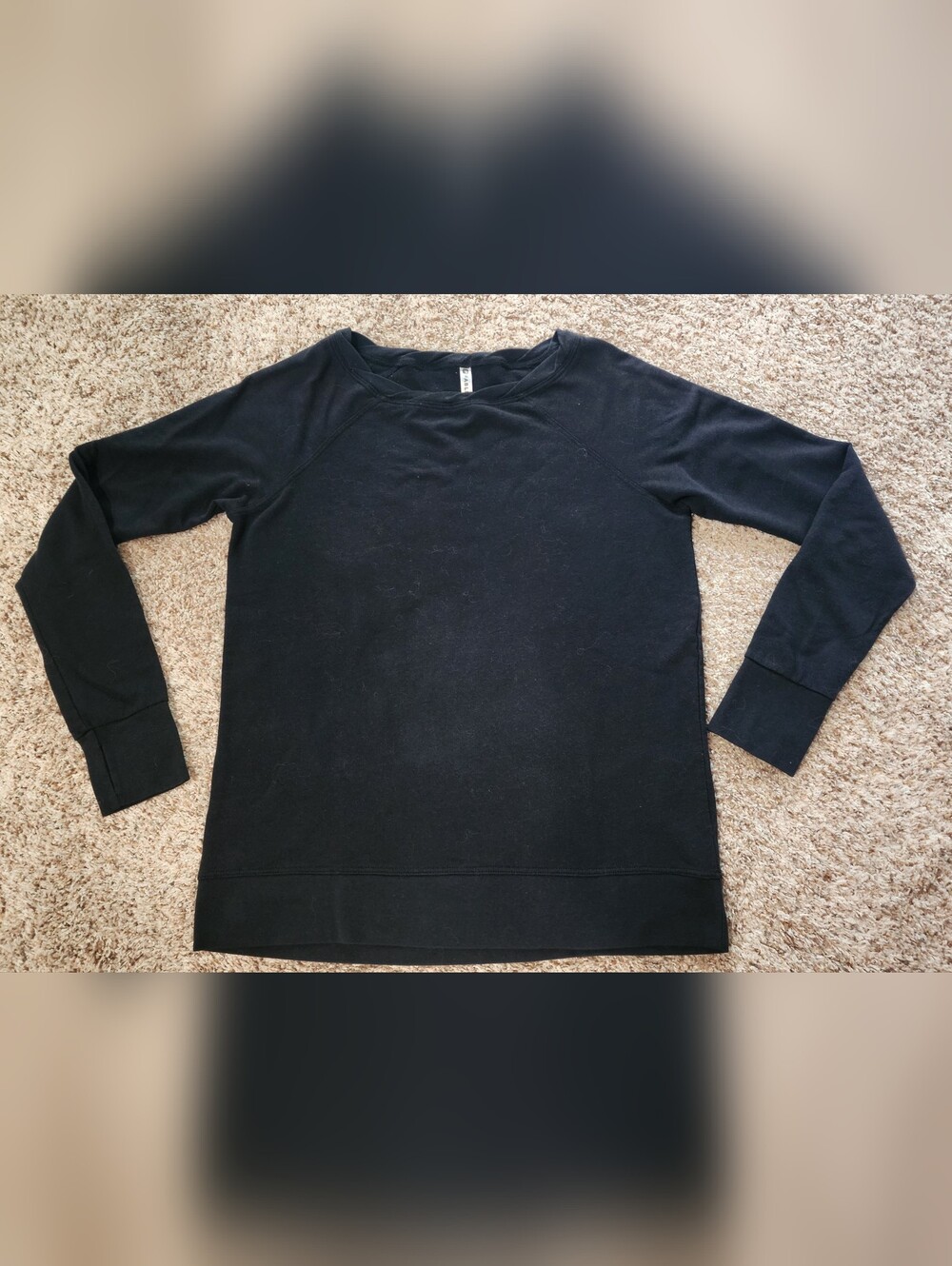 Fabletics Black Crewneck Pullover Shirt Top Small